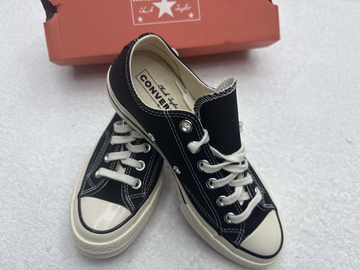 Converse Scarpe da uomo: Converse All Star, noir, taille 37.5,  neuf! – Nuovo e nell'imballaggio originale da Chenens venduto da anasantos90