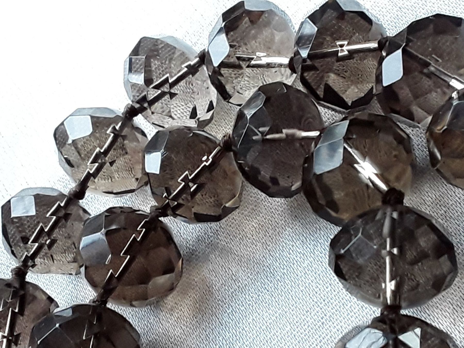 Catenine: Exclusives facettiertes RAUCH Quarz Collier – Usato da Zürich venduto da Aleick 2