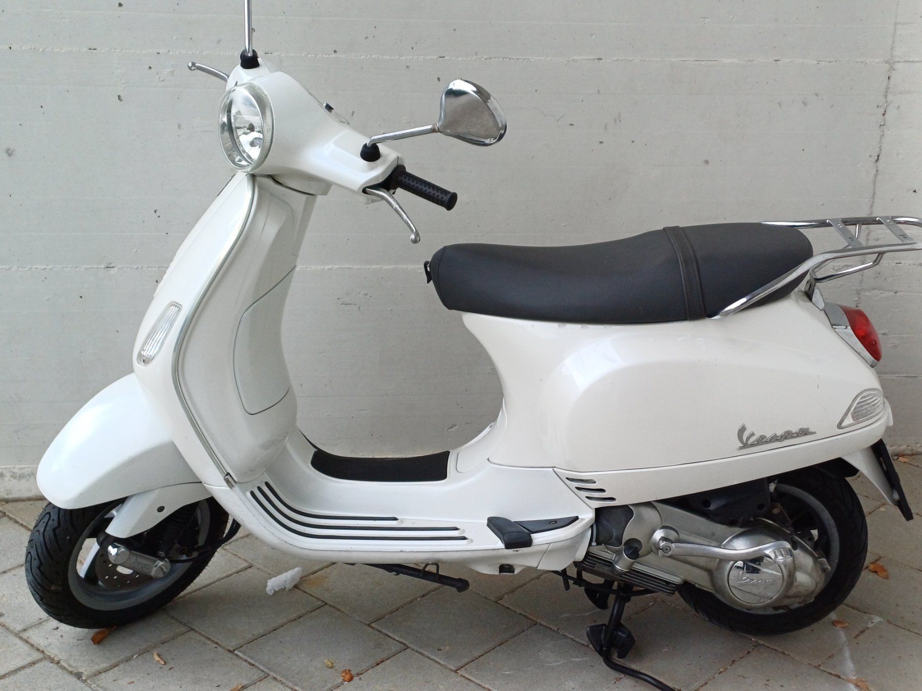 Piaggio Strada: VESPA LX 125 – Usato da Buchs AG venduto da Cheap7