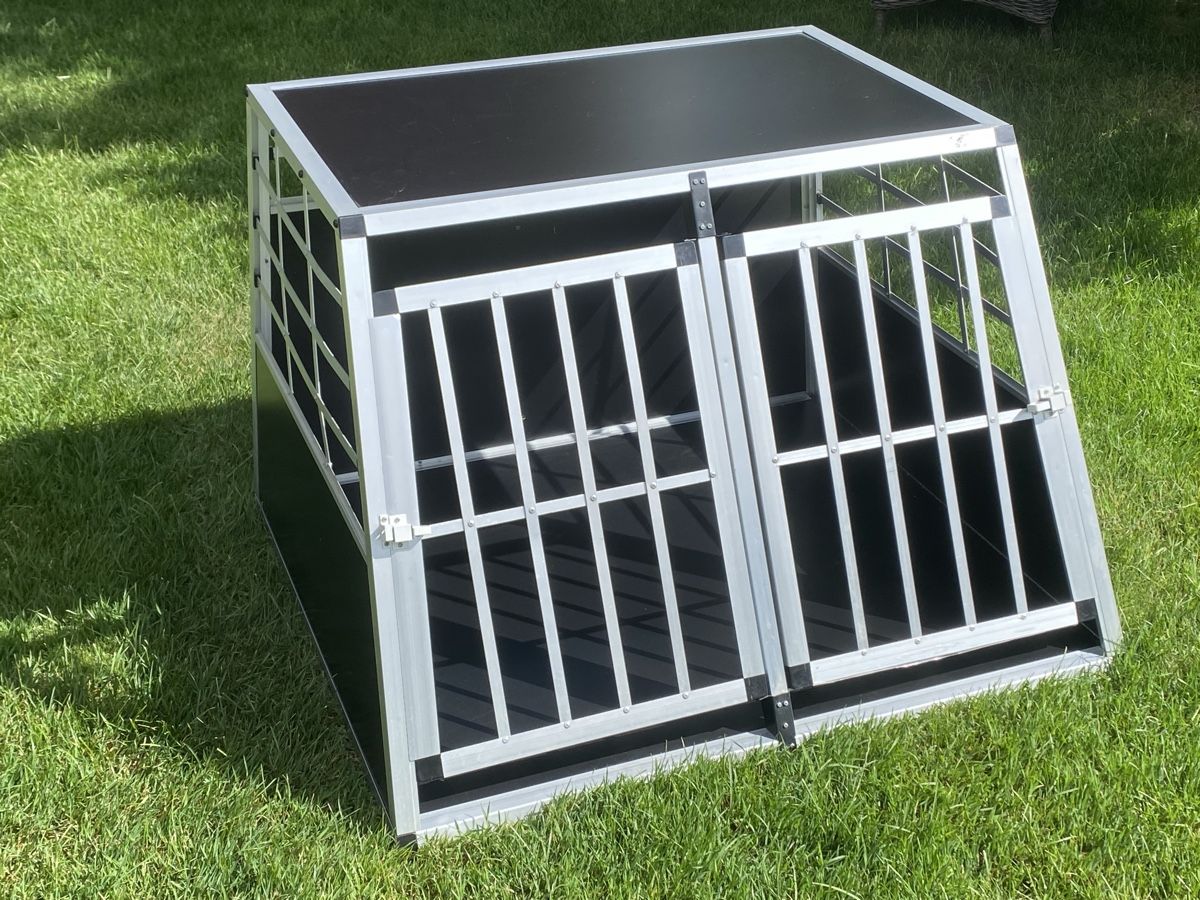 Gabbie, trasporto & Sicurezza: Hunde Autobox – Usato da Münchringen venduto da Asnuf