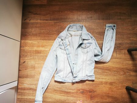 Leichte Jeansjacke für den Sommer Gr. 36 CH. 👍🌞