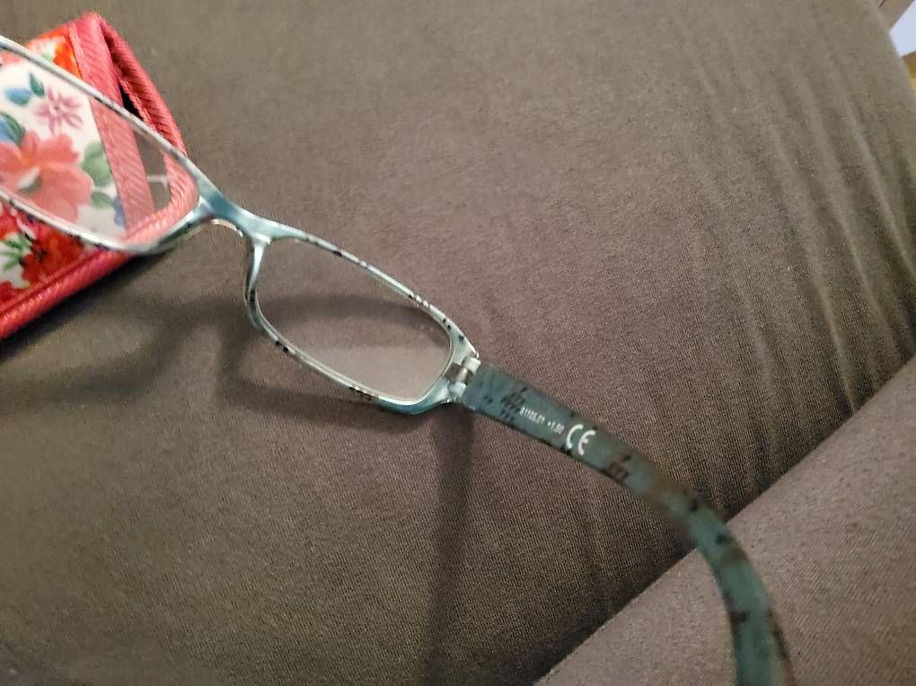 Occhiali & Lenti: Lesebrille 1.5 – Usato da Wettingen venduto da Allesbesetzt 2