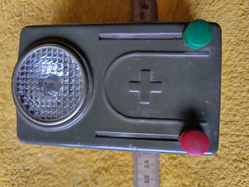 Lampade: Militär Taschenlampe – Usato da Uetendorf venduto da hof_2rmq 1