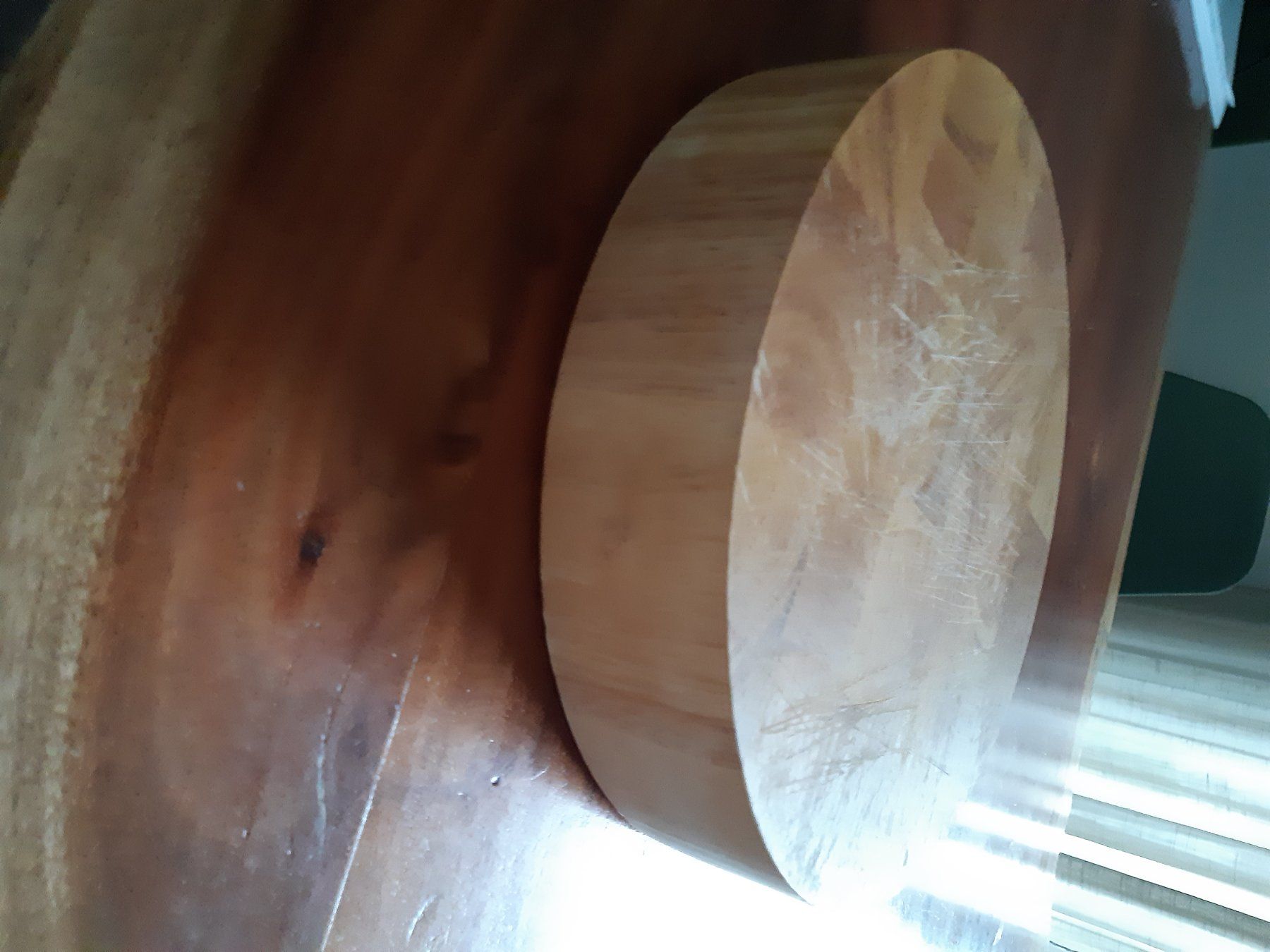 Piatti di portata: platte oder schneidebrett aus holz – Usato da Nebikon venduto da Haidihooo 1