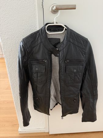     Echte Lederjacke in sehr gutem Zustand