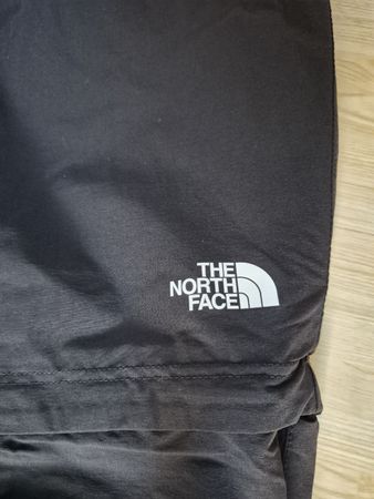 Pantalon The North Face noir taille M état neuf