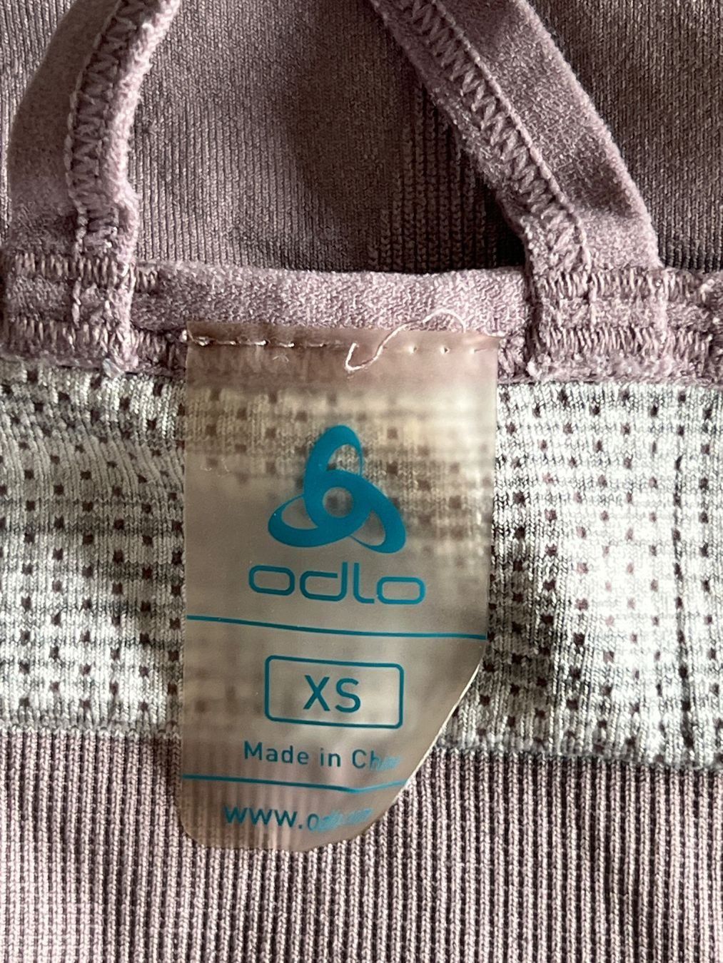 Odlo Top: Odlo - SEAMLESS SOFT SPORT BRA BH Bustier Gr. XS oder 152 – Usato da Russikon venduto da izumi2010 4