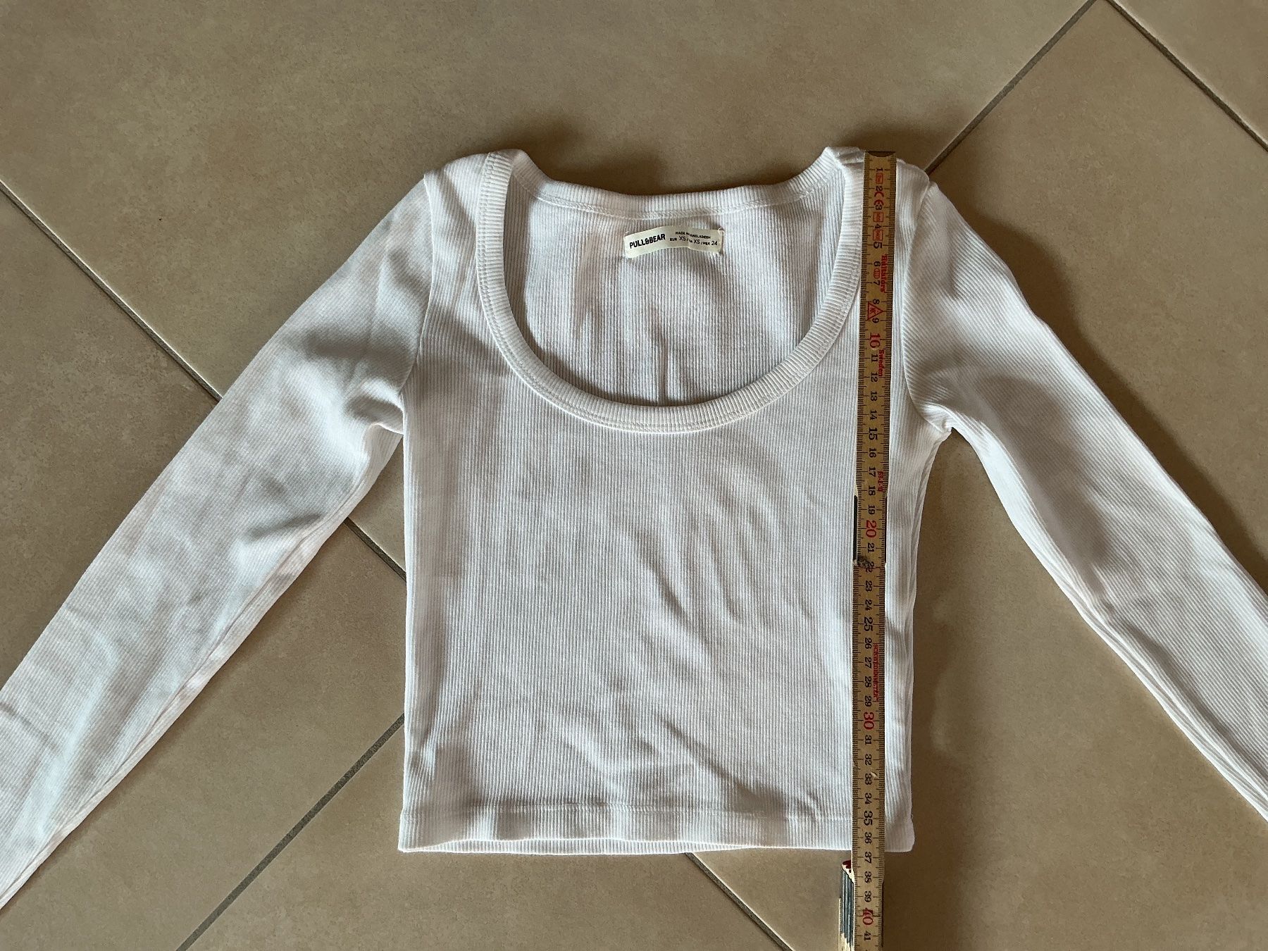 Pull&Bear Top: Langarmshirt weiss Pull&bear Gr. XS – Usato da Frauenfeld venduto da Stehojen 2