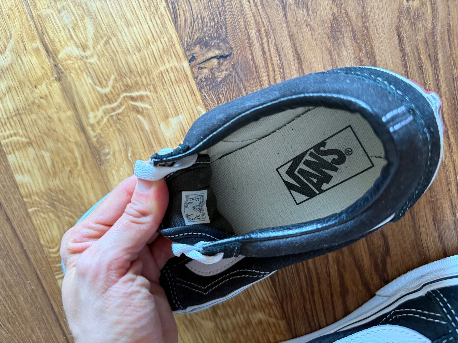 Vans Scarpe da uomo: VANS Old Skool Schwarz/Weiss Gr. 38.5 – Usato da Zell ZH venduto da arizona8 2