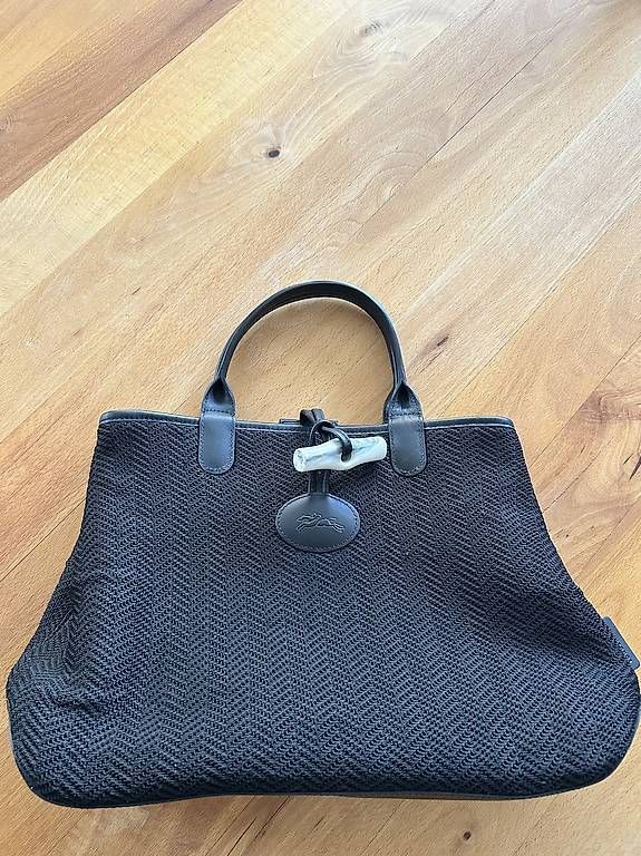 Sacs femmes: Sac à main Longchamp – D'occasion à Prilly par ara_rrr