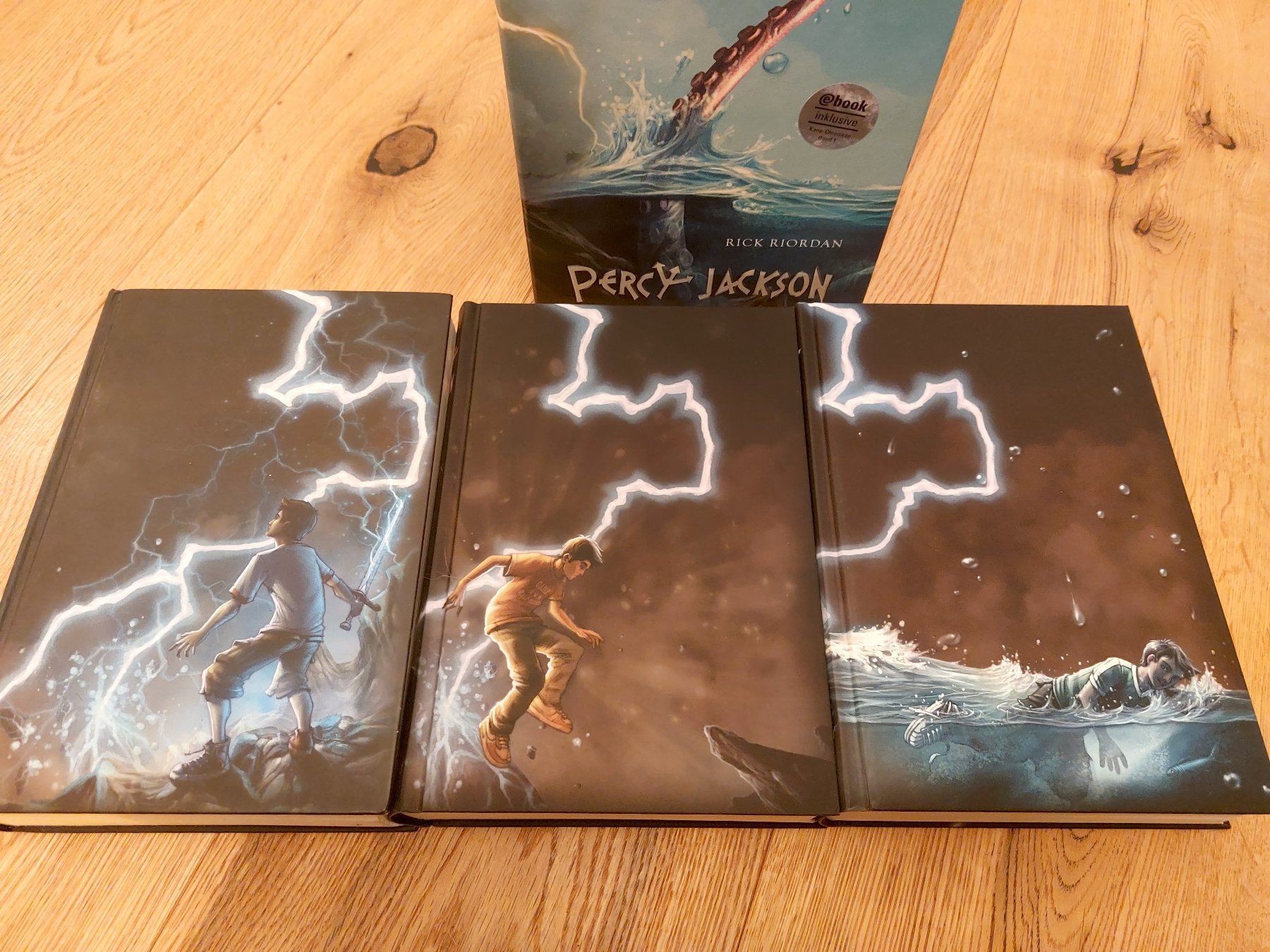 Libri: Percy Jackson Box Bücher 1-5 – Usato da Dürnten venduto da Bithya 2