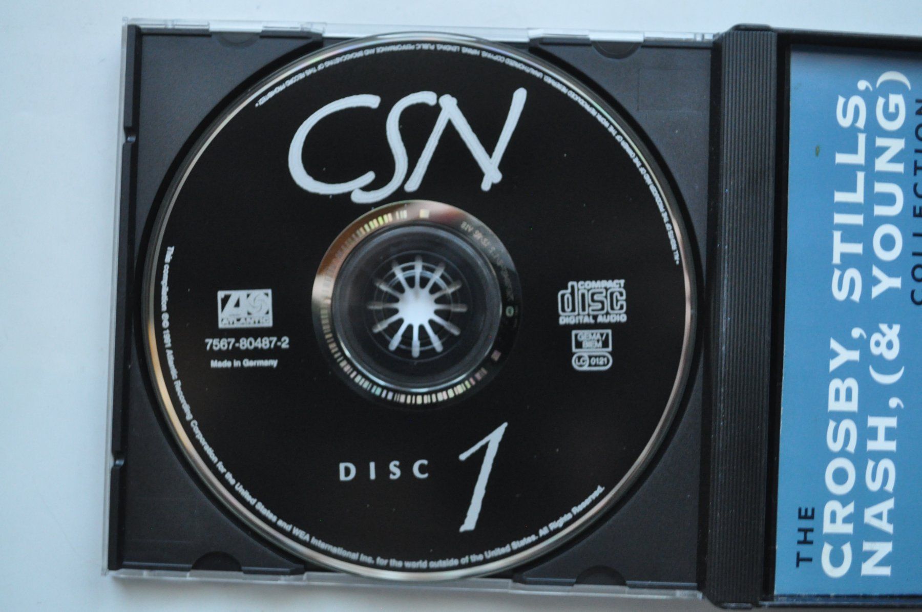CDs: Crosby Stills & Nash - Carry On (2CD) – Gebraucht aus Marin-Epagnier von Vinil68 2