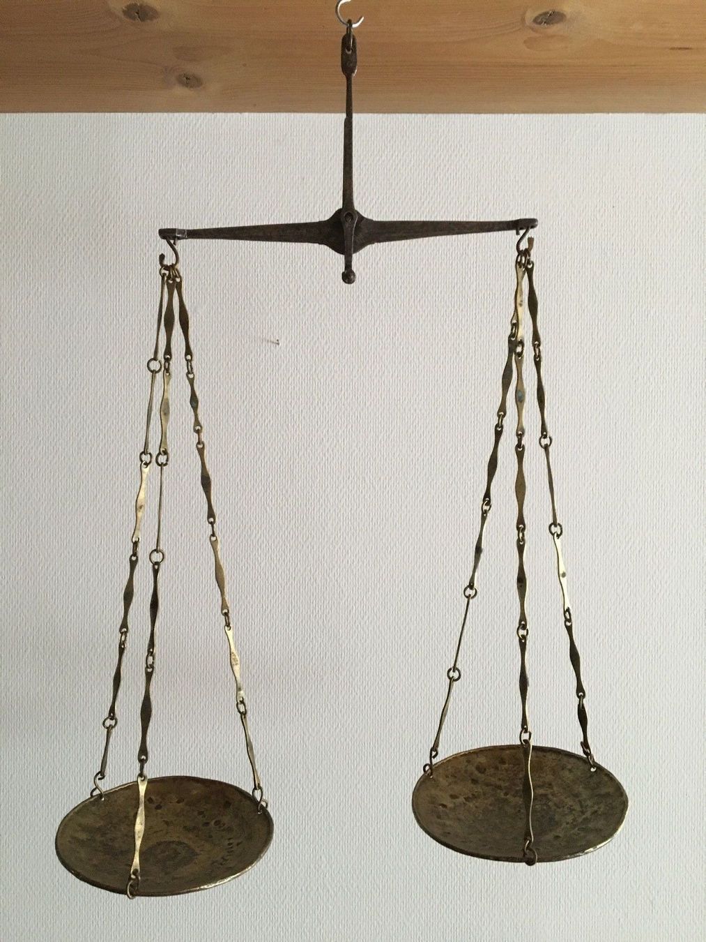 Waagen und Gewichte: Antike Schalenwaage Messing – Gebraucht aus Appenzell von azeller1