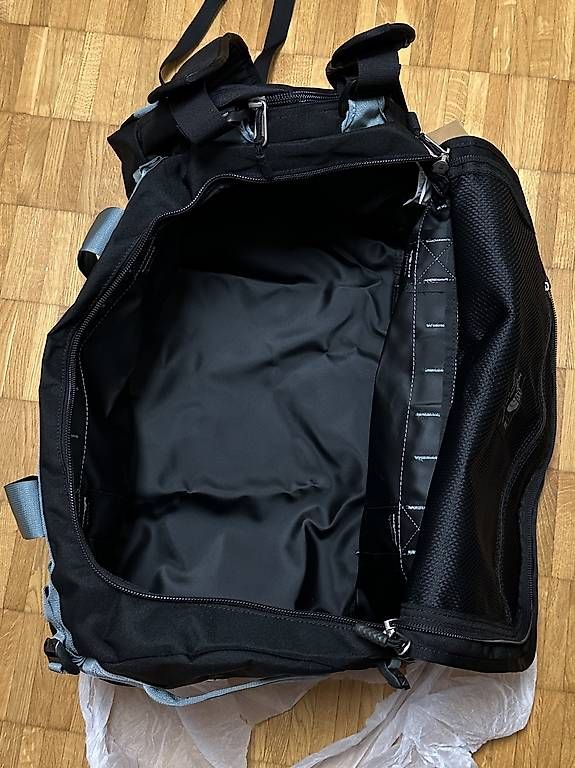 Taschen: North Face tasche Grosse M – Gebraucht aus Maienfeld von tobeyl2020 2