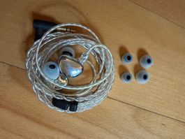 SIMGOT EA500 HiFi IEM In-Ear Kopfhörer + 2 Kabel & Ohrstöpse