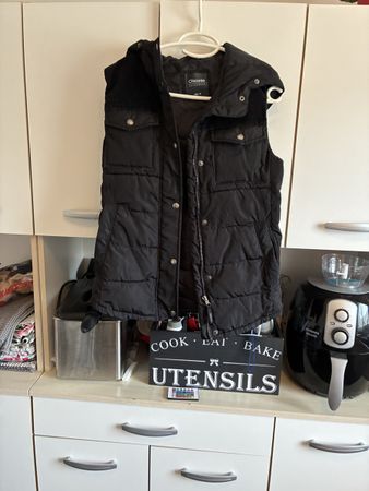 Daunen Gilet mit Kapuze