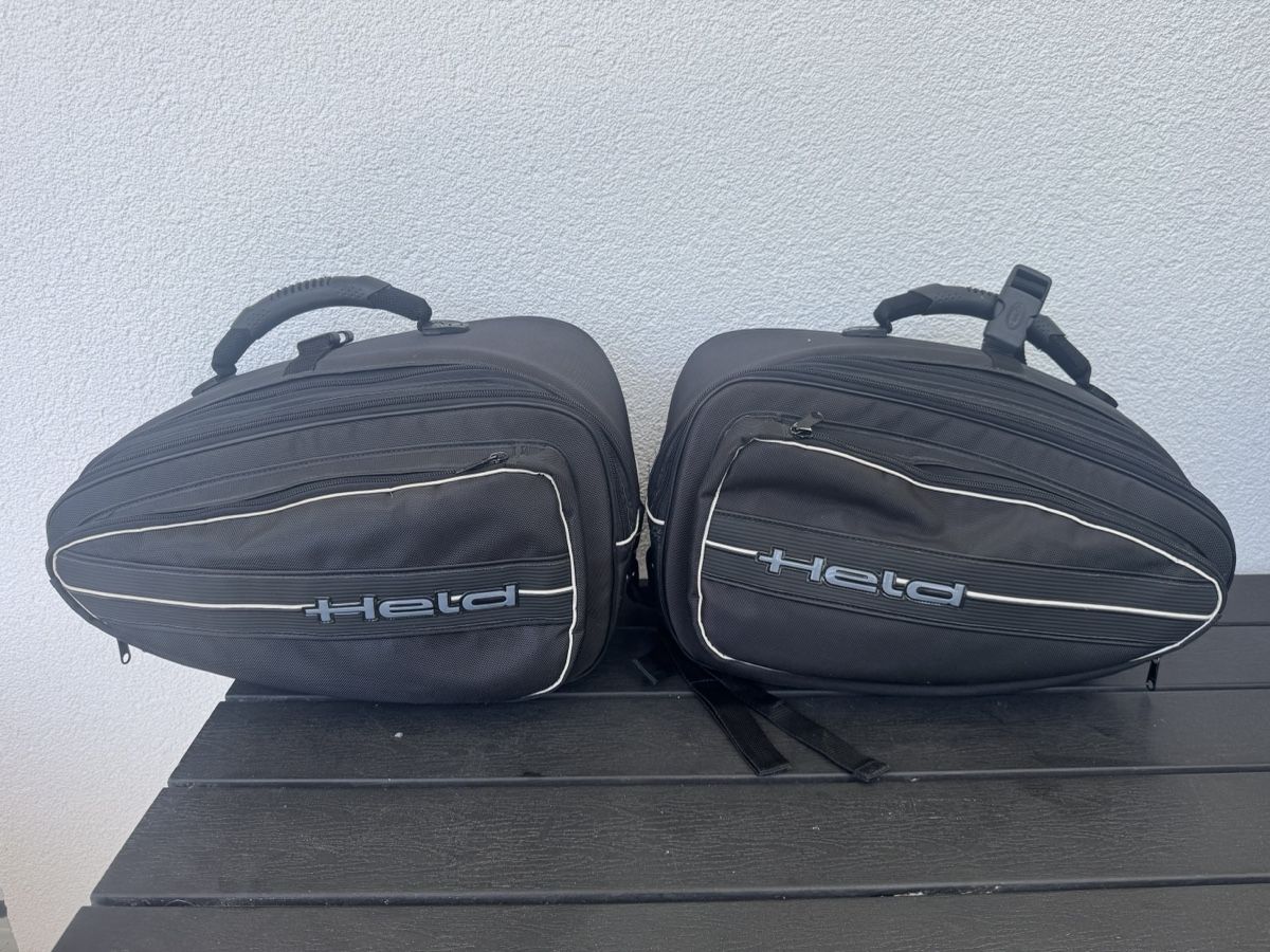 Held Taschen: Held Motorrad Seitentaschen Paar, Top Zustand! Wie neu – Gebraucht aus Nebikon von Pablo2022