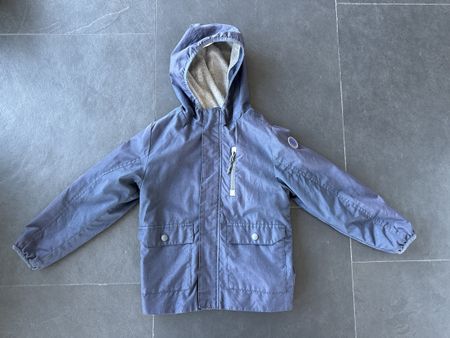 Okaïdi Übergangsjacke Gr 130/64 mit Kapuze (kleines Loch)