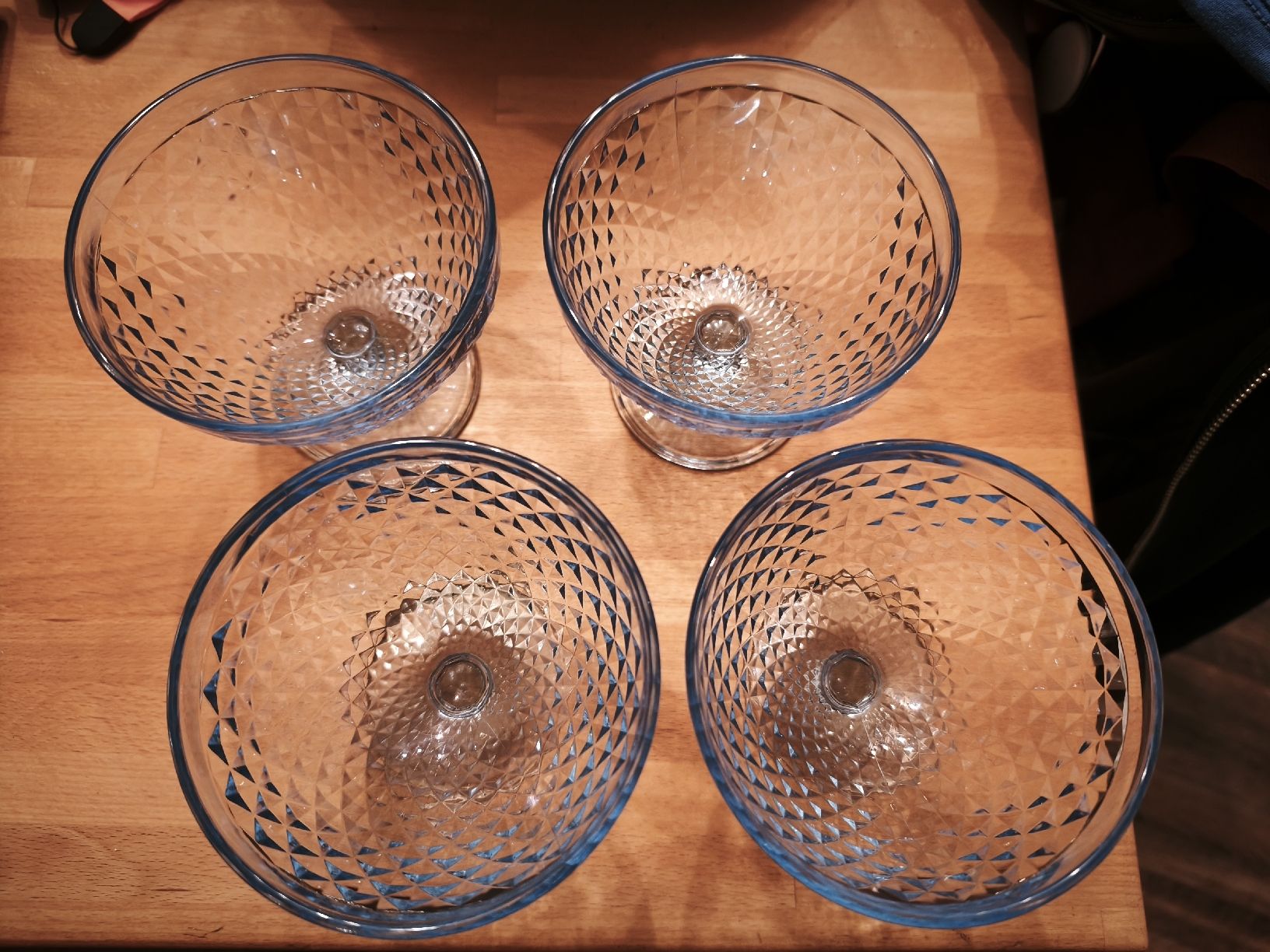 Coupes: 4 Dessertschalen  – D'occasion à Zeglingen par Vanillacoke 1