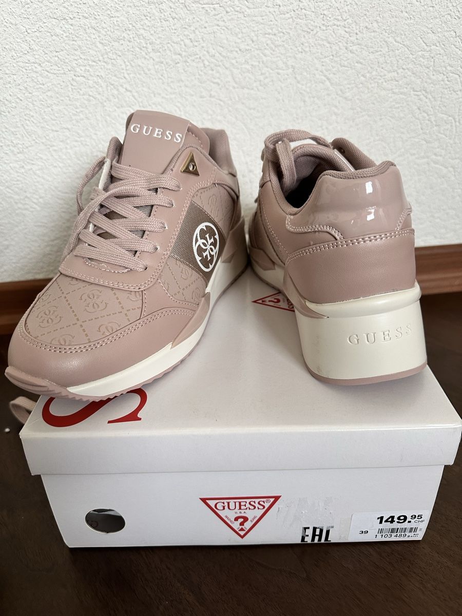 Guess Damenschuhe: Baskets GUESS neuves T39 – Neu und originalverpackt aus Yvonand von spiffy1429 4