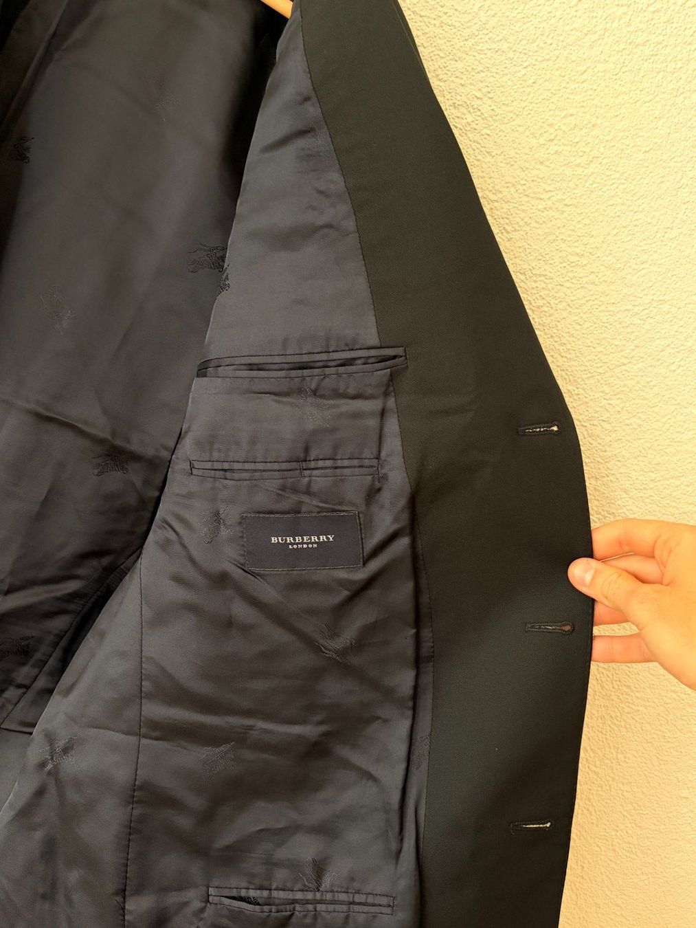 Burberry Completi, tute sportive e funzionali: 2000s Burberry Blazer Neu – Nuovo (secondo la descrizione) da Bern venduto da beniroe 2