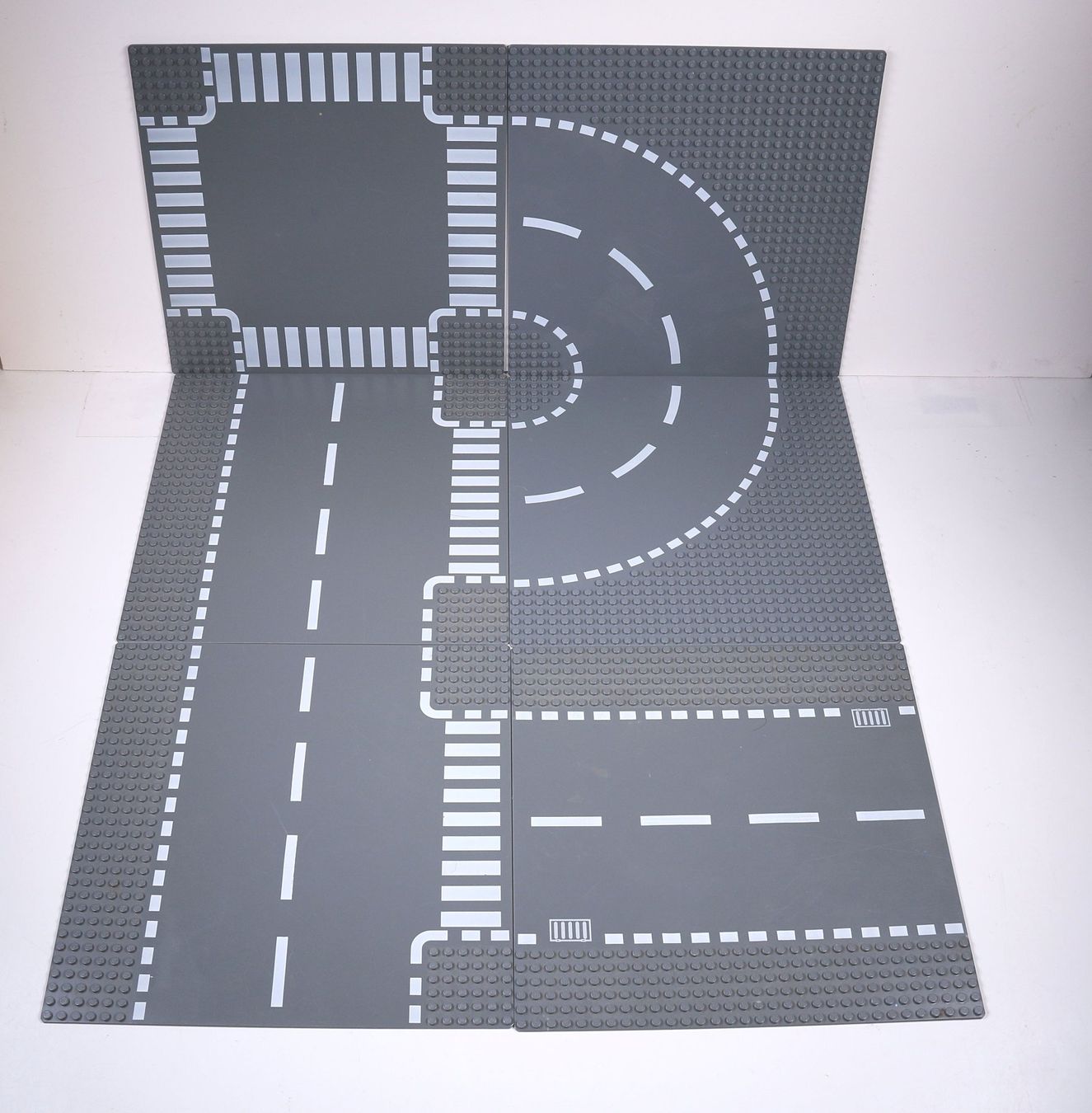 Lego Kit di costruzioni: 6 Stück dunkelgraue Strassenplatten – Usato da Hettlingen venduto da Scholi99