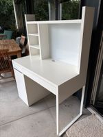 IKEA MICKE Schreibtisch, weiss, 105x50cm