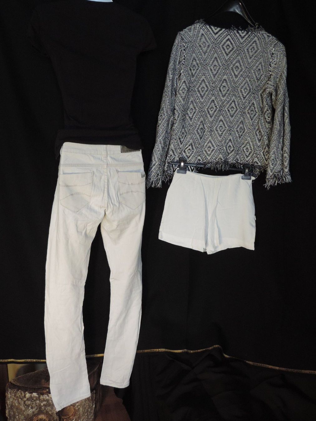 Lotti di vestiti: 2 ensemble black & white – Usato da Genève venduto da Axelle333 9
