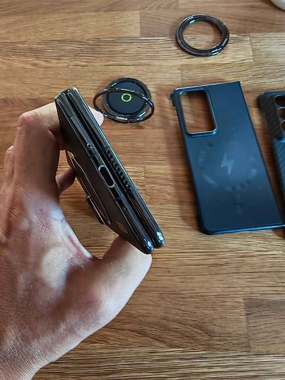 Honor Telefoni cellulari / Smartphones: Honor Magic V2 512Gb – Usato da Vufflens-Château venduto da Renewed 2
