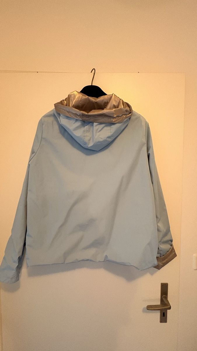 Jacken: Regenjacke doubleface hellblau / beige – Gebraucht aus Wallisellen von trendy69 3