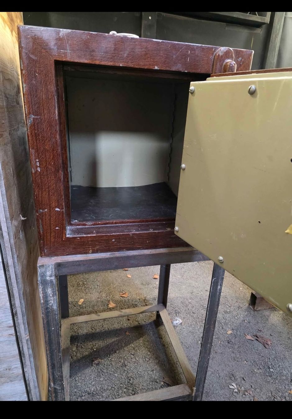 Tresor: Antiker Tresor / Vintage Safe – Gebraucht aus Eiken von S1994 2