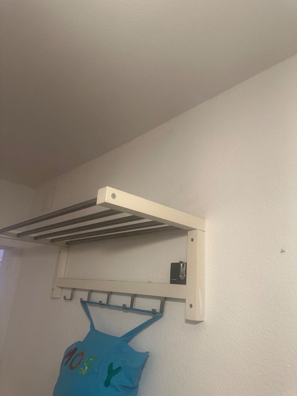 Ikea Ferramenta: Kleider haken – Usato da Zürich venduto da ERLM1625