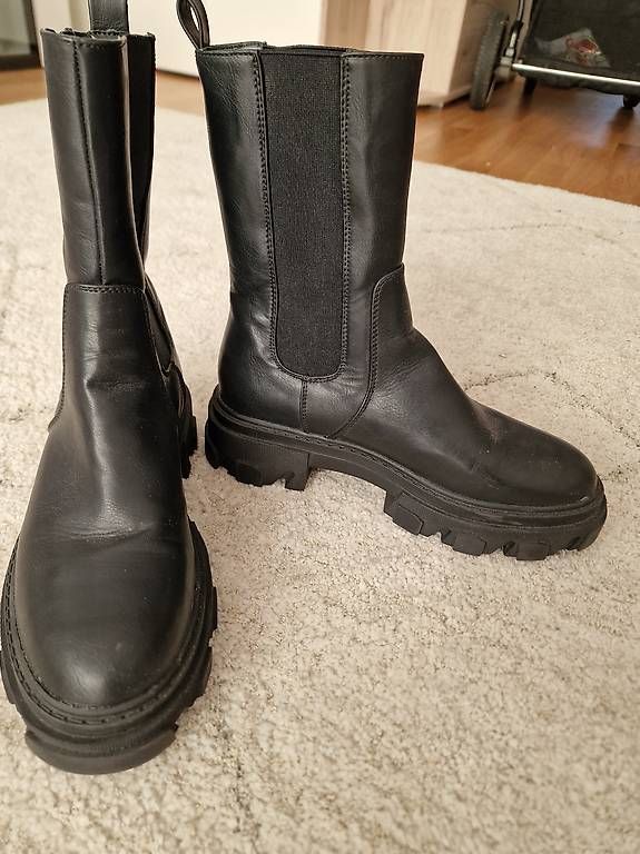 Scarpe da donna: Bottine noir – Usato da Versoix venduto da Macra_17