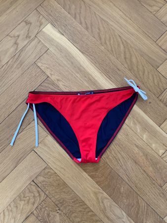 Bas de maillot de bain rouge petit bateau