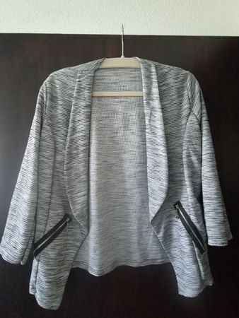 Leichte Damenjacke Grösse M