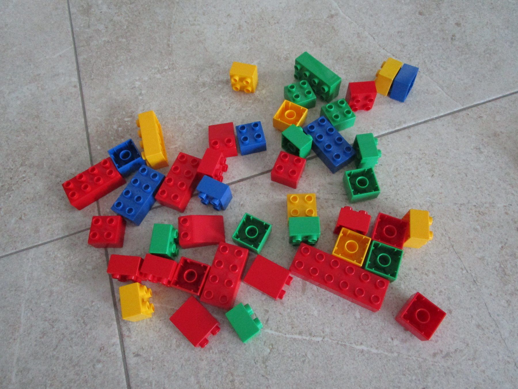 Lego Kit di costruzioni: Duplo Lego Lot Nr. 3 – Usato da Grenchen venduto da Bass25 3