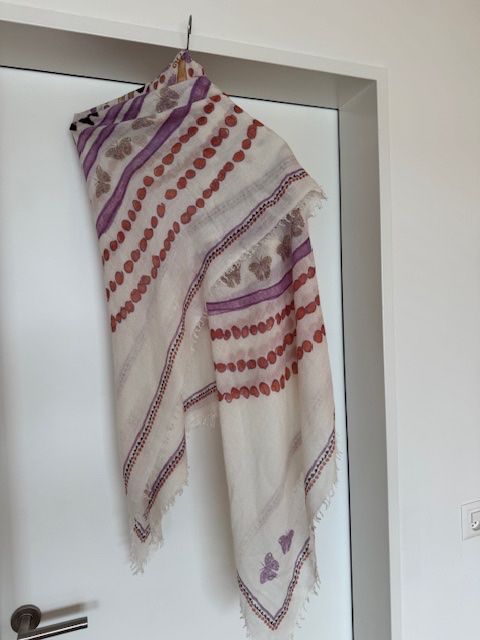 Hemisphere Foulard & Sciarpe: SCHAL VON HEMISPHERE – Usato da Wädenswil venduto da MANU2222 1