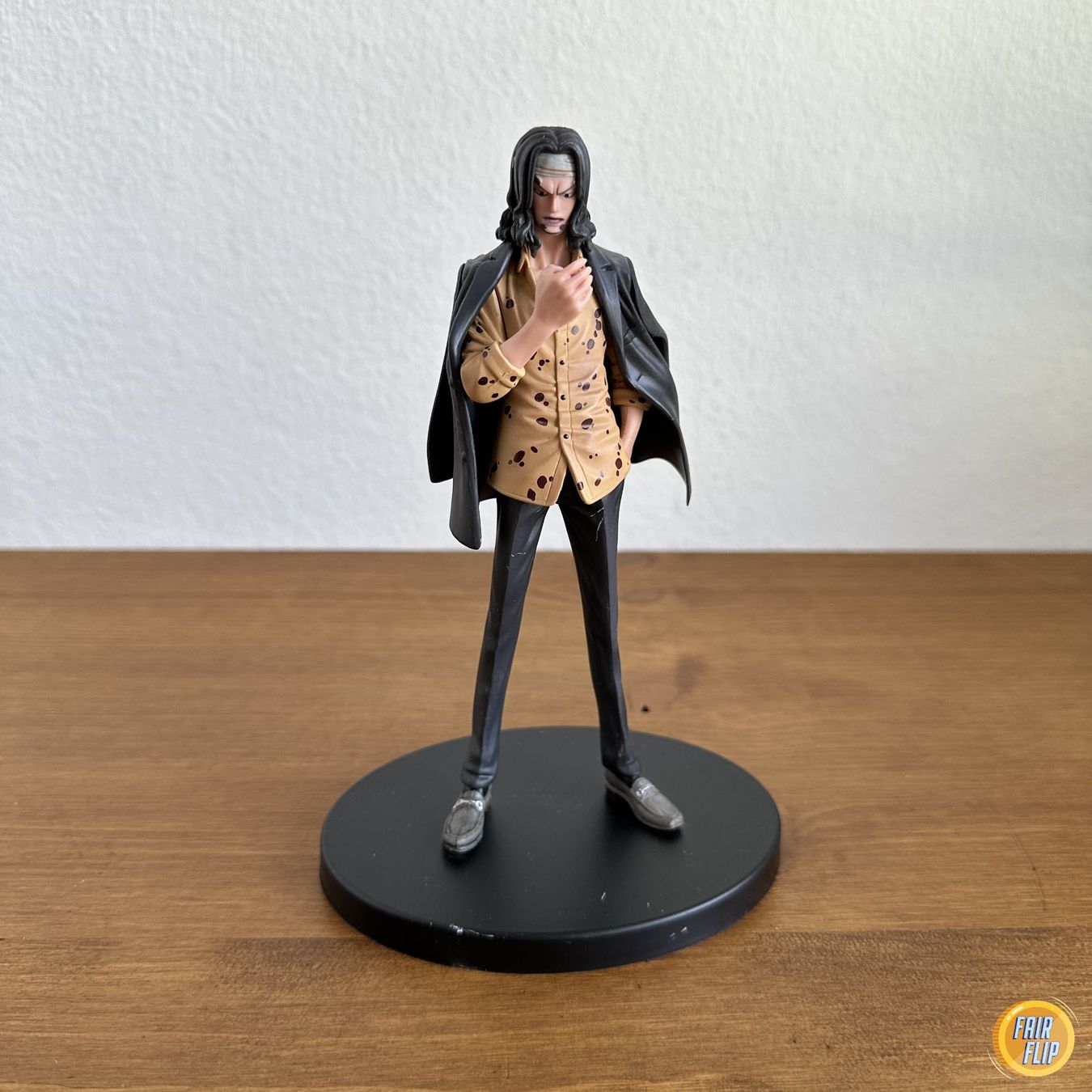 Statuette: Rob Lucci One Piece Figur – Usato da Luzern venduto da fairflip
