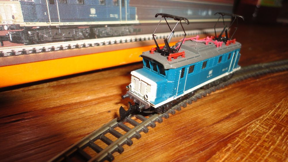 MARKLIN - Z - Mini Club 1972-1982 Locomotive - n°8876 da... | enchères