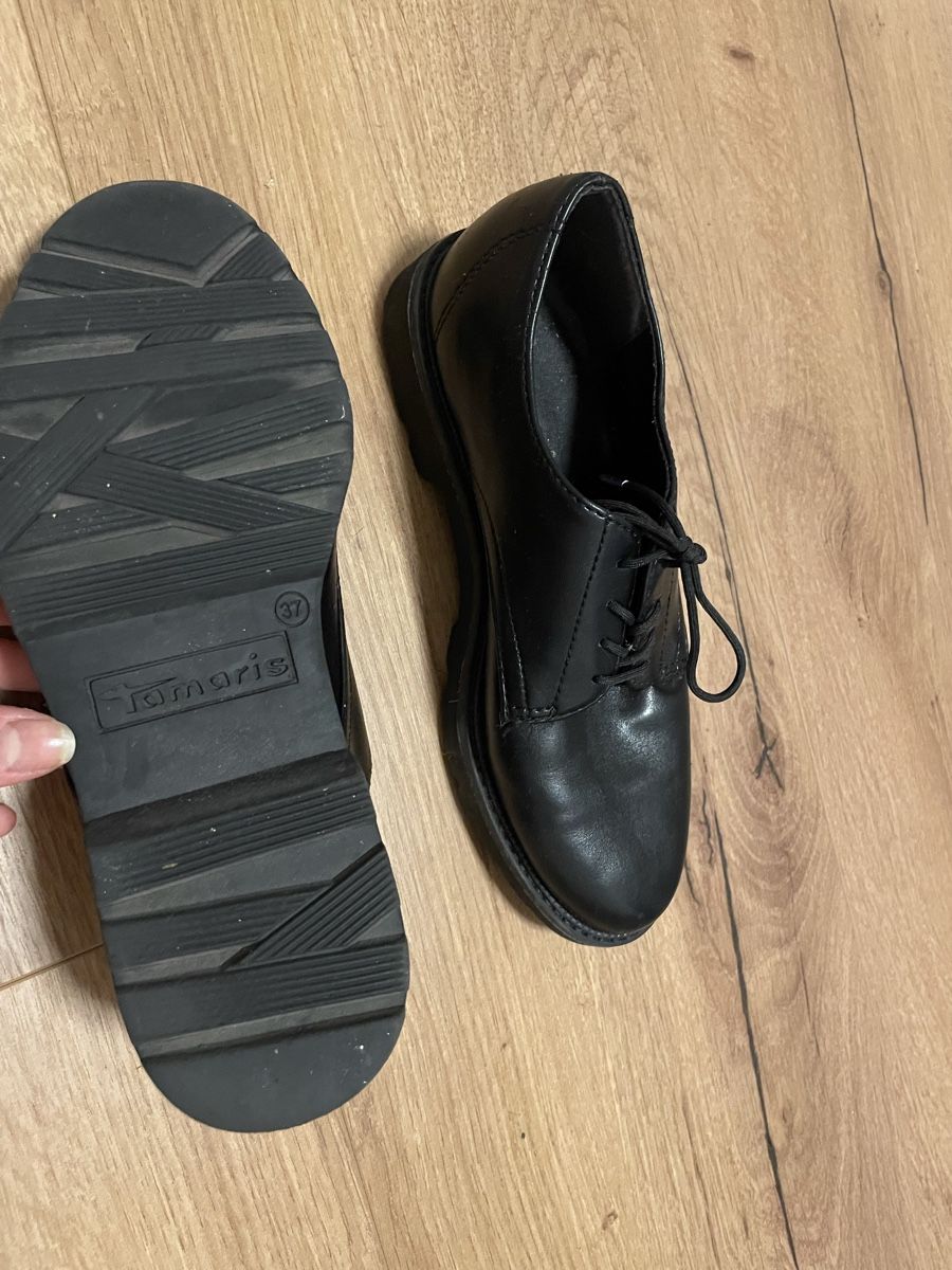 Tamaris Chaussures femmes: Halbschuhe Gr. 37 – D'occasion à St. Gallen par web_r57v 1
