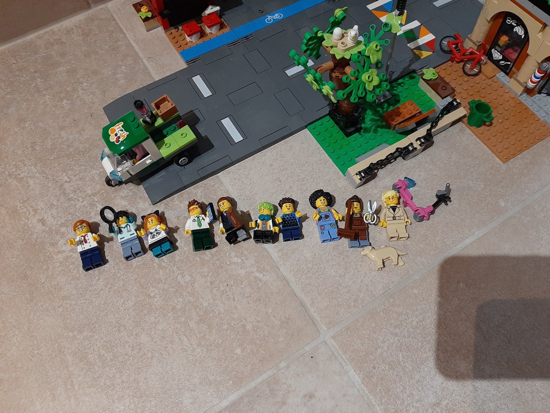 Lego Giocattoli: Lego City 60380 Stadtzentrum – Usato da Laufen venduto da Julie231004 4