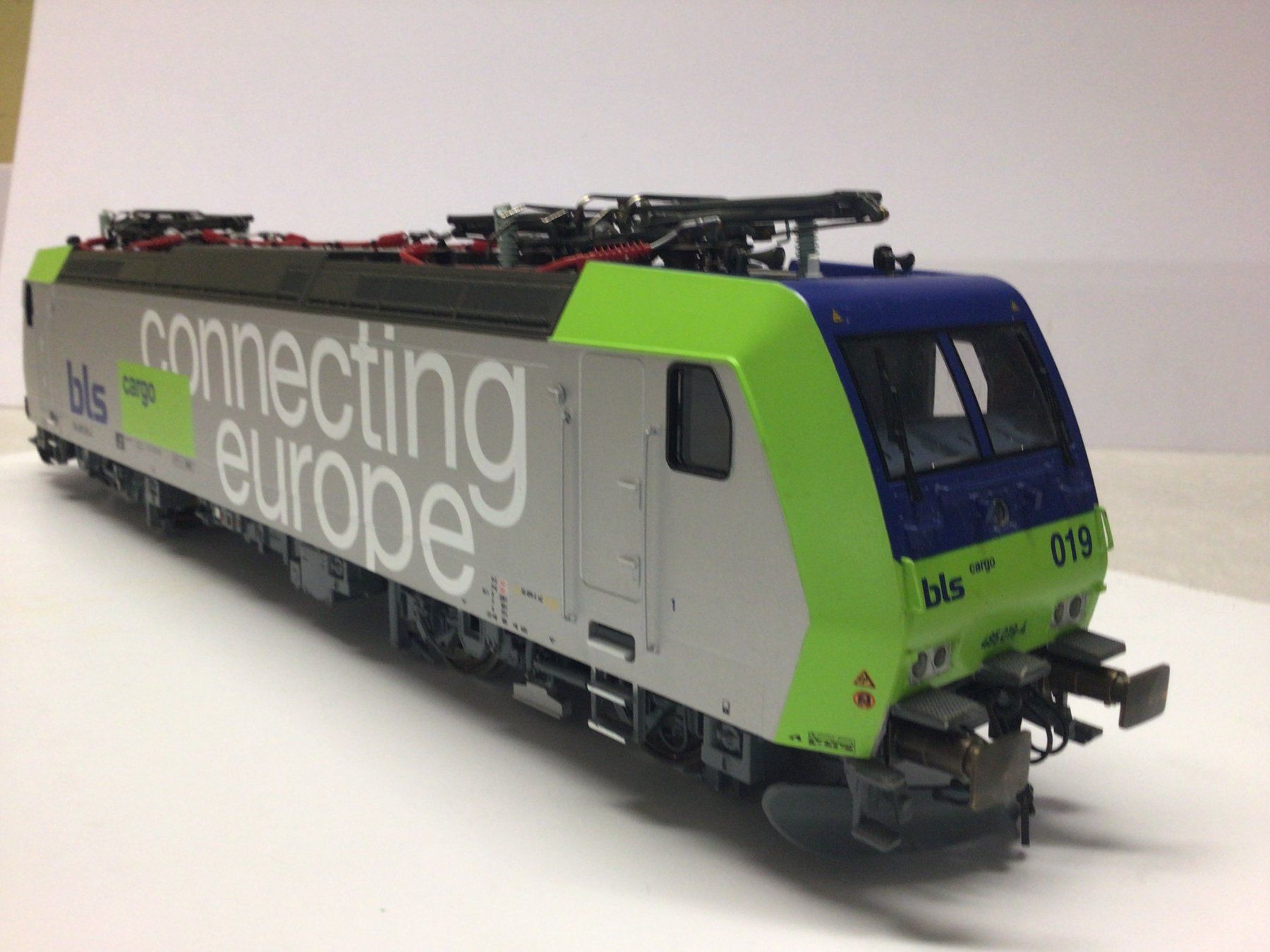 Modellini di ferrovie: Modelllok BLS 485 019-4 – Nuovo (secondo la descrizione) da Aarau Rohr venduto da dealit 3