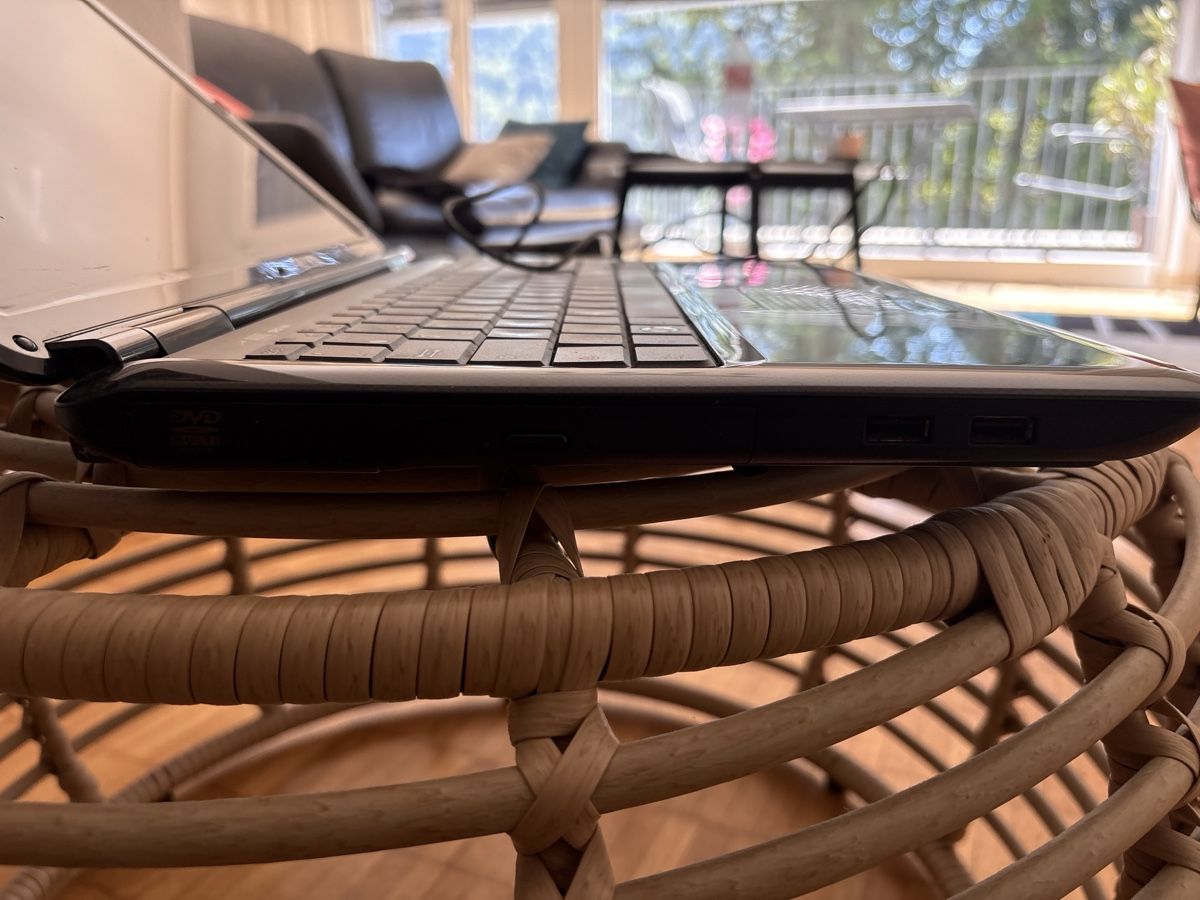 Asus Notebooks: Asus Laptop X5DIJ Series - Pentium – Gebraucht aus Mollis von MOL_SK3006 5