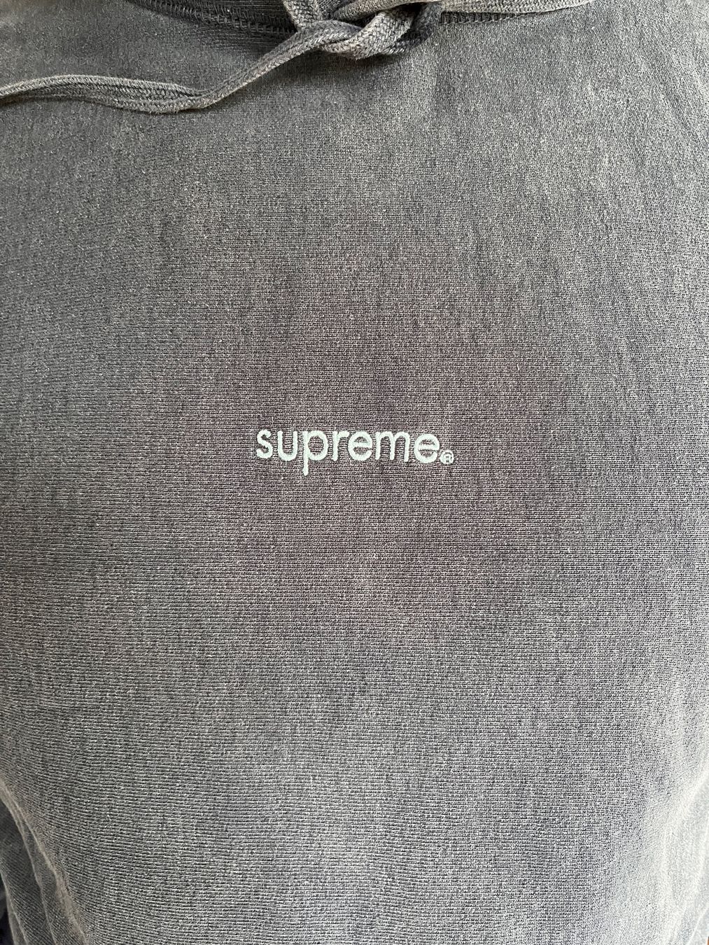 Maglioni & Felpe: Sweat SUPREME – Usato da Dübendorf venduto da SHAS2009 1