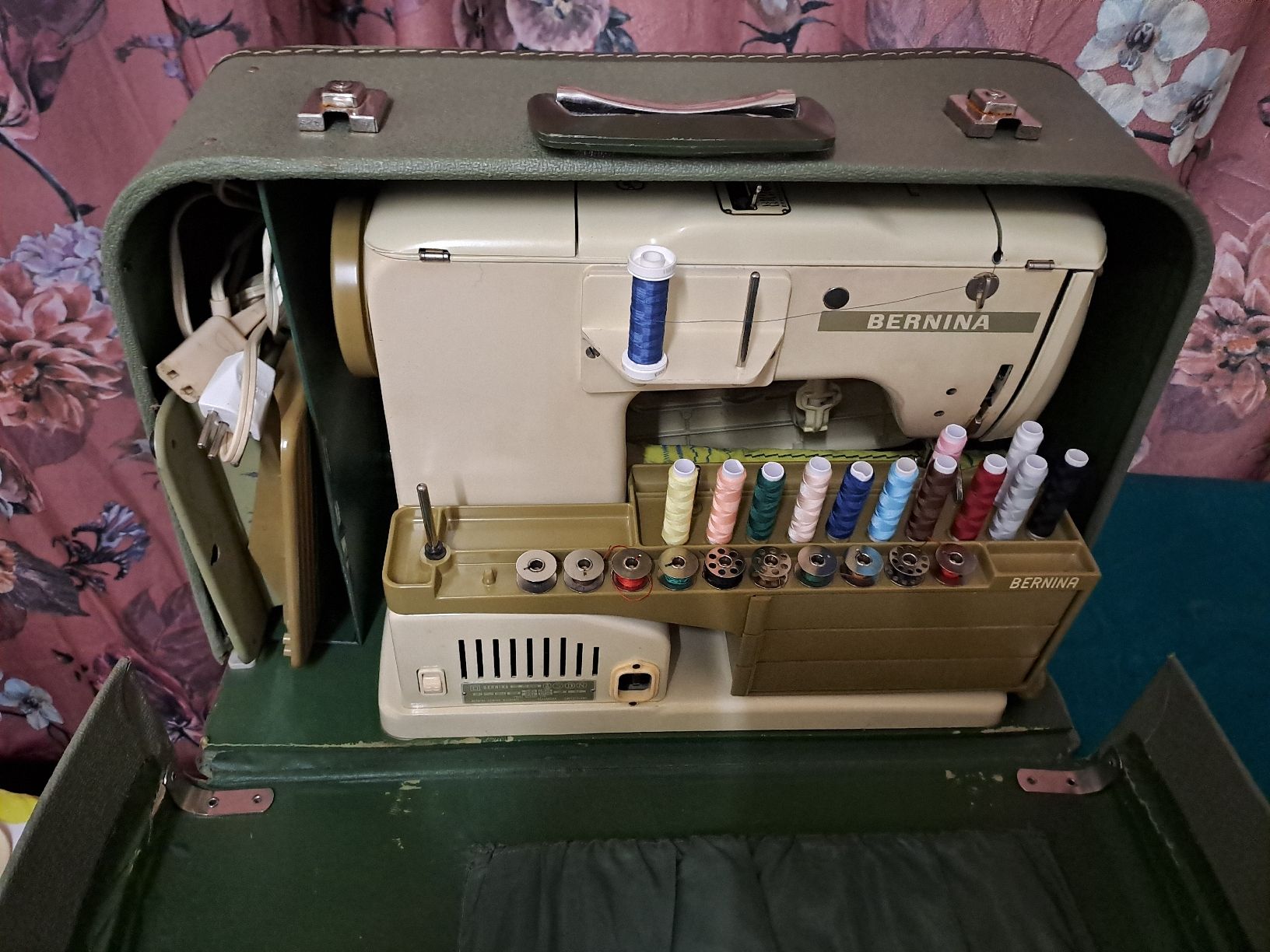 Bernina Nähmaschinen: Bernina 730 record – Gebraucht aus Belp von amalija 5