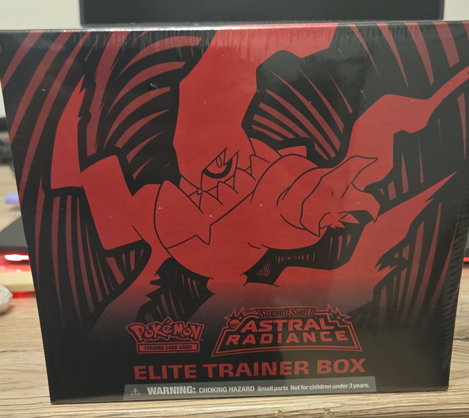 Pokémon Carte collezionabili: Astral radiance ETB auf EN – Nuovo e nell'imballaggio originale da Zürich venduto da Viper25 1