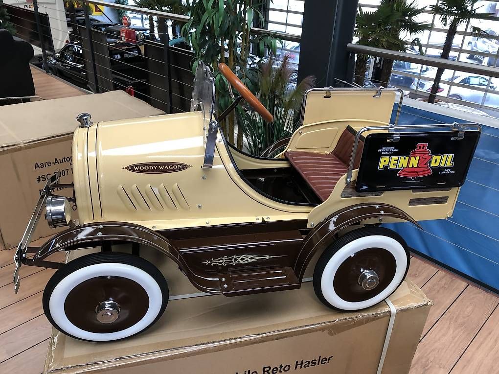 Veicoli per bambini: Tretauto Pedal Car – Nuovo (secondo la descrizione) da Gampelen venduto da Steuer0 1