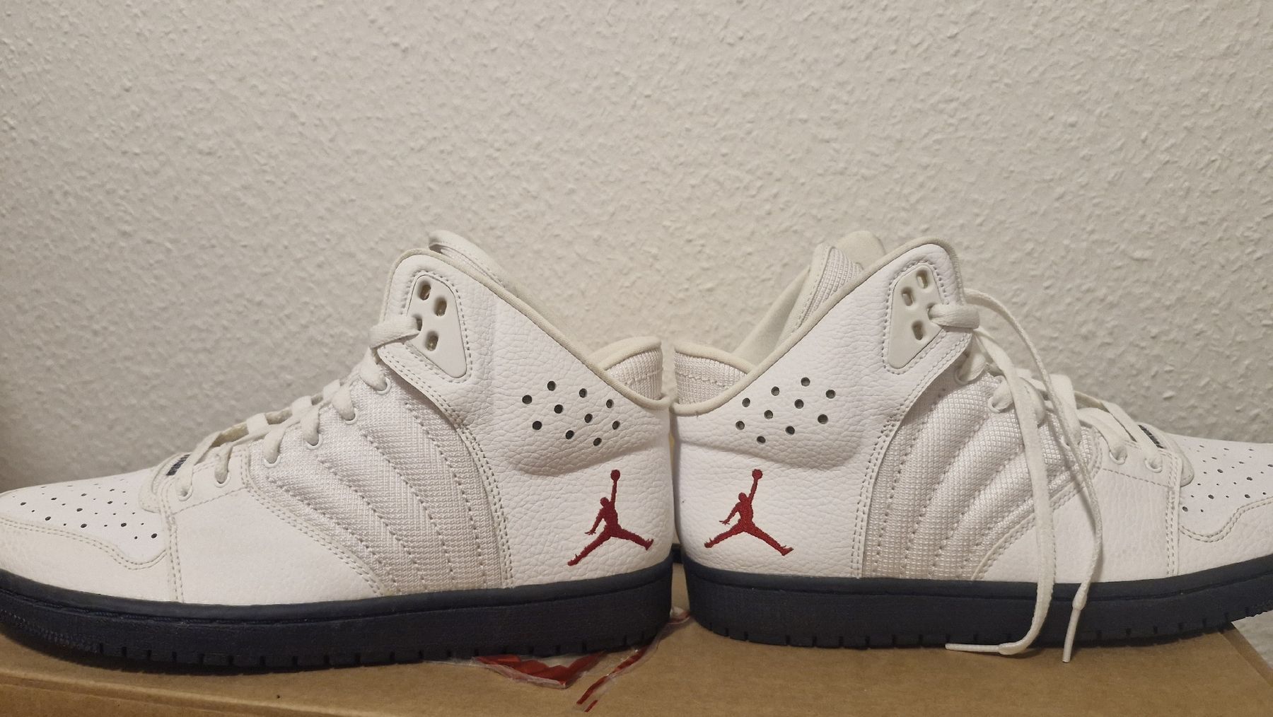 Jordan Herrenschuhe: mens Jordan Nike Schuhe – Neu (gemäss Beschreibung) aus Bülach von colaslive 4