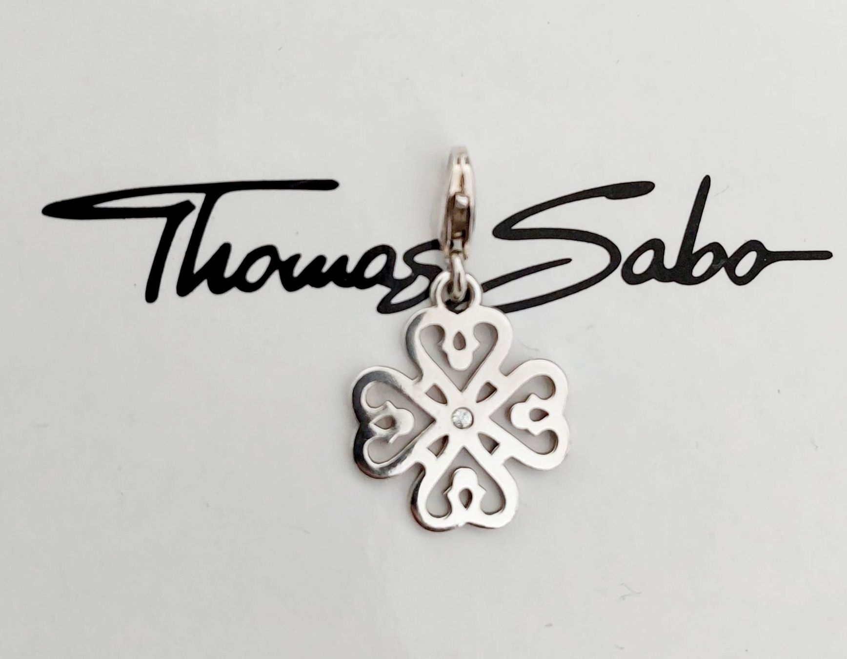 Thomas Sabo Anhänger: Neue Thomas Sabo Anhänger mit Seidenband – Neu und originalverpackt aus Madetswil von triforuz 2