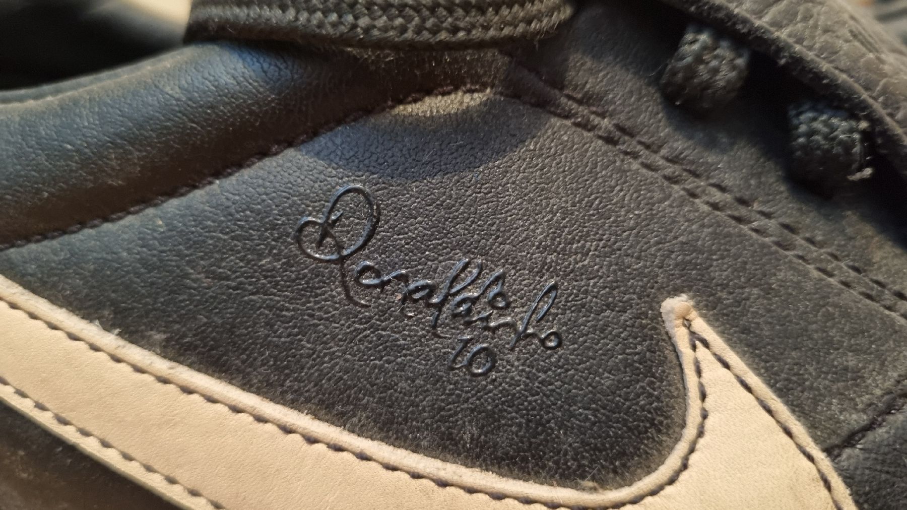 Nike Scarpe da uomo: Nike Ronaldinho R10 43 – Usato da Münchenbuchsee venduto da Ludo_Braenz 1